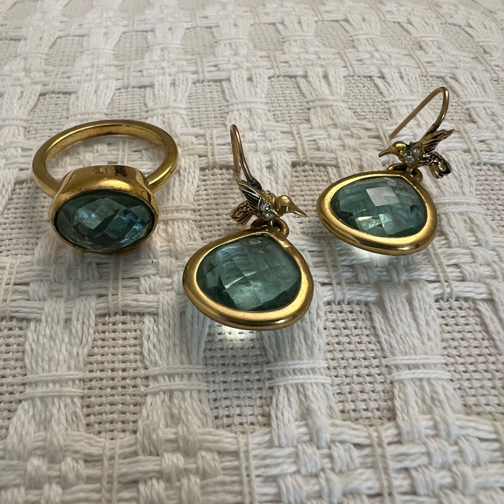 Elegant Gold and green Jewelry Set earrings and ring size 6